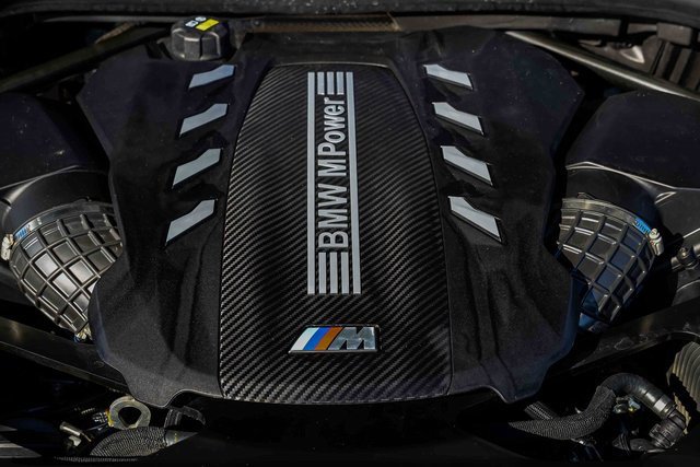 Used 2023 BMW X5 M w/ Competition Package image 30