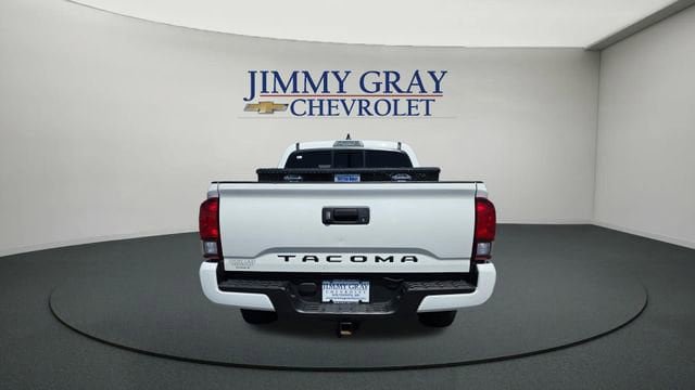 Used 2021 Toyota Tacoma SR w/ SR Convenience Package RWD image 4