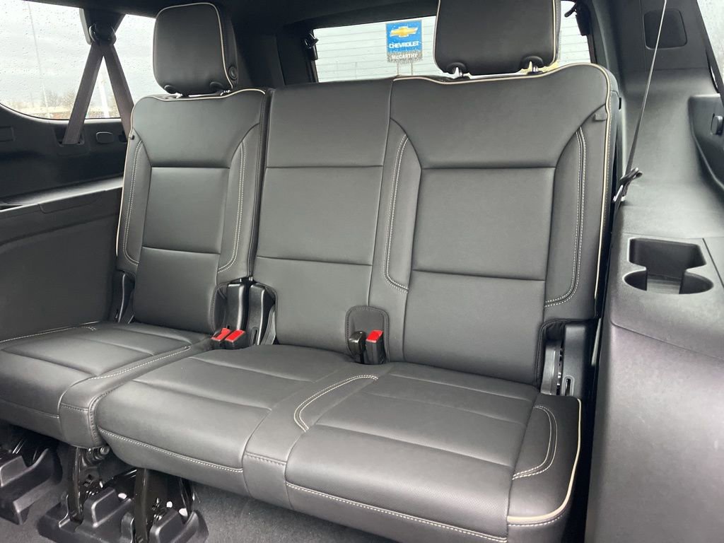 Certified 2026 Chevrolet Suburban Premier w/ Sun And Tow Package image 16