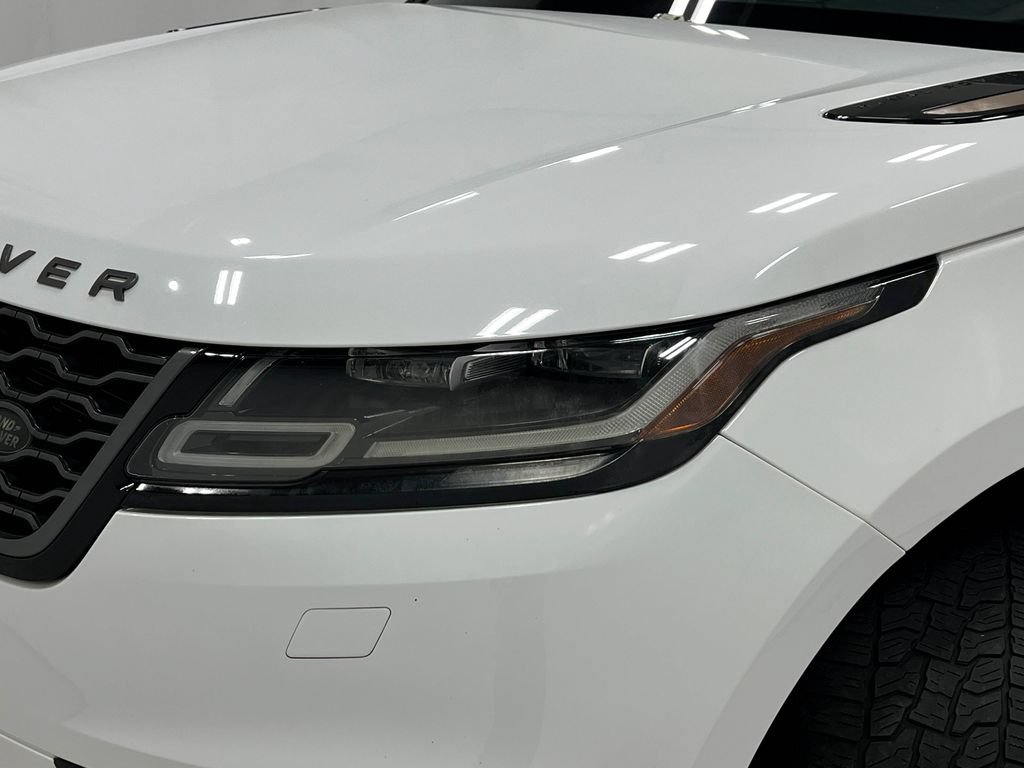 Used 2018 Land Rover Range Rover Velar R-Dynamic SE AWD/4WD image 36