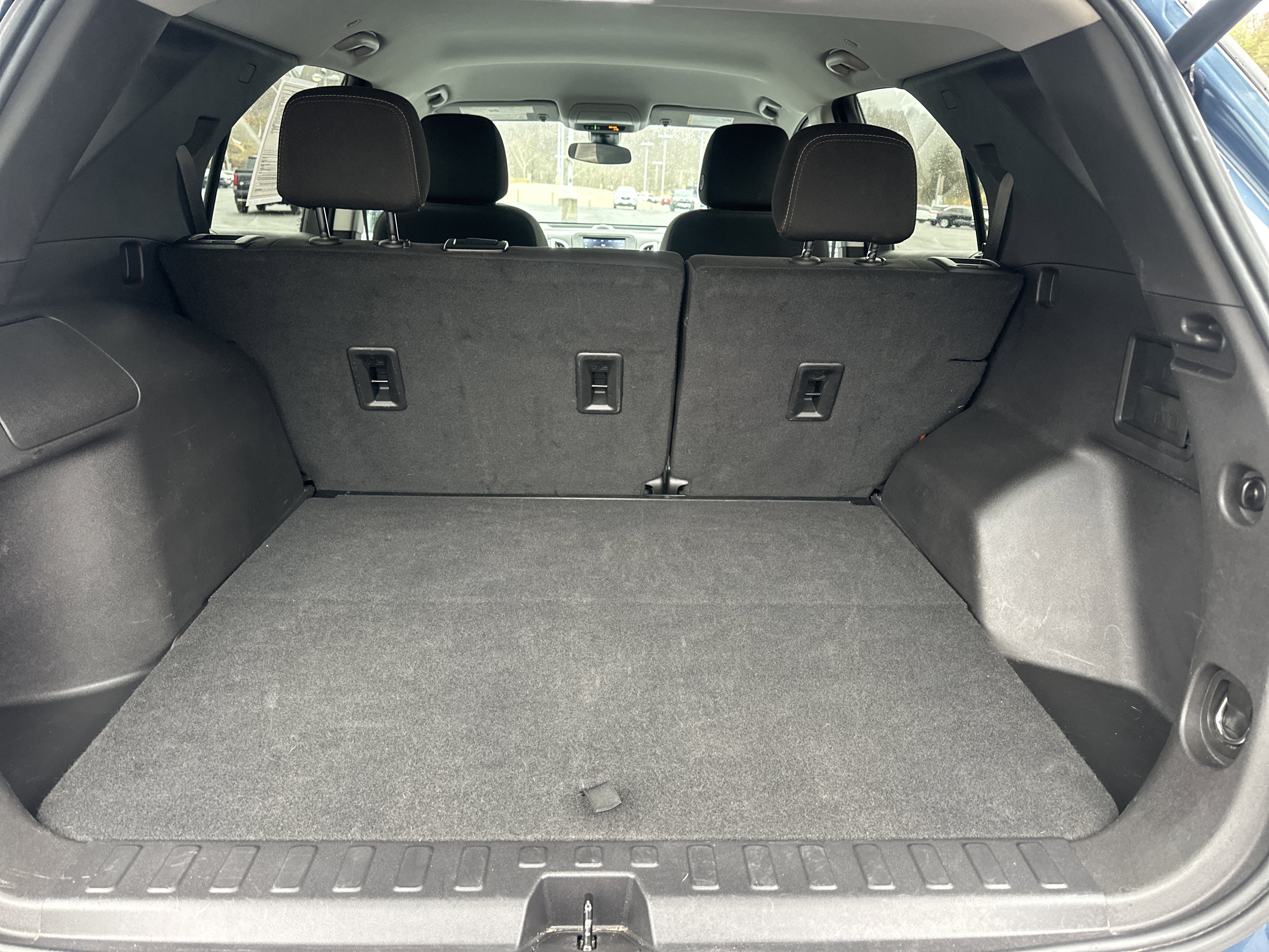 Used 2024 Chevrolet Equinox LT image 4