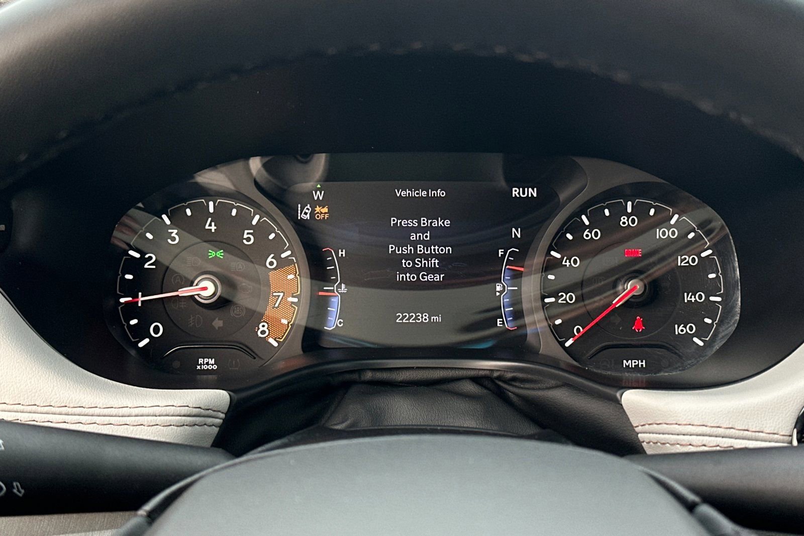 Used 2025 Jeep Compass Limited image 21