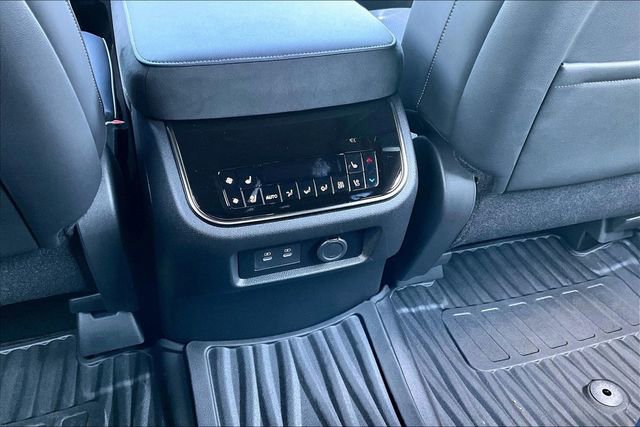 New 2026 INFINITI QX80 4WD image 34