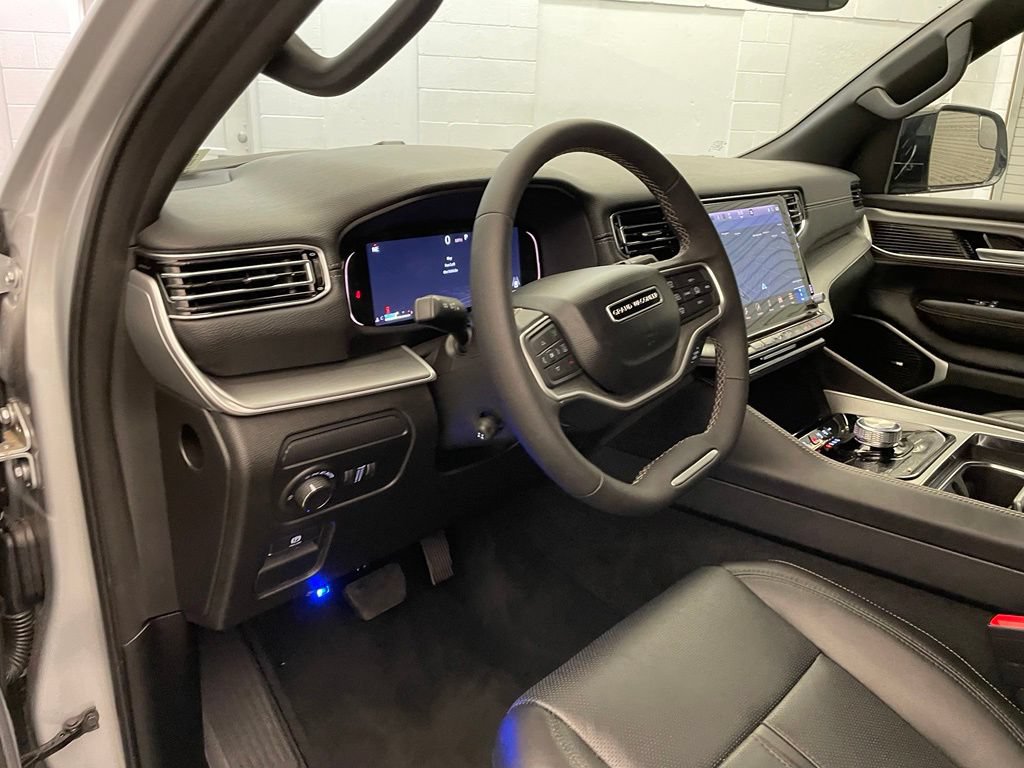 New 2026 Jeep Grand Wagoneer 2WD image 17