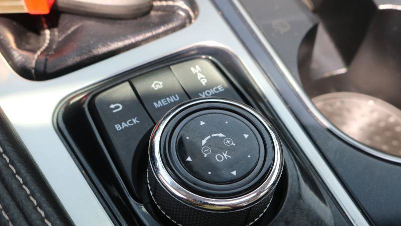 Used 2018 Nissan Maxima Platinum FWD image 15