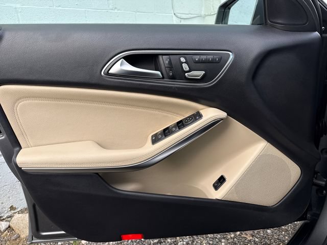 Used 2020 Mercedes-Benz GLA 250 image 22