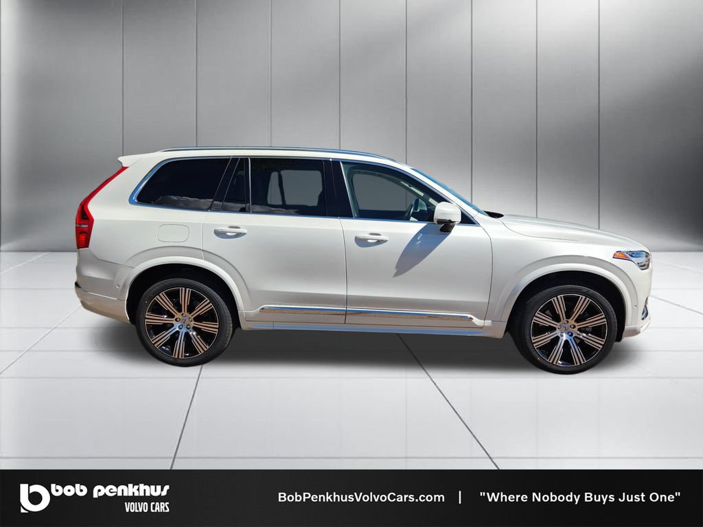 Used 2023 Volvo XC90 T8 Ultimate AWD/4WD image 24