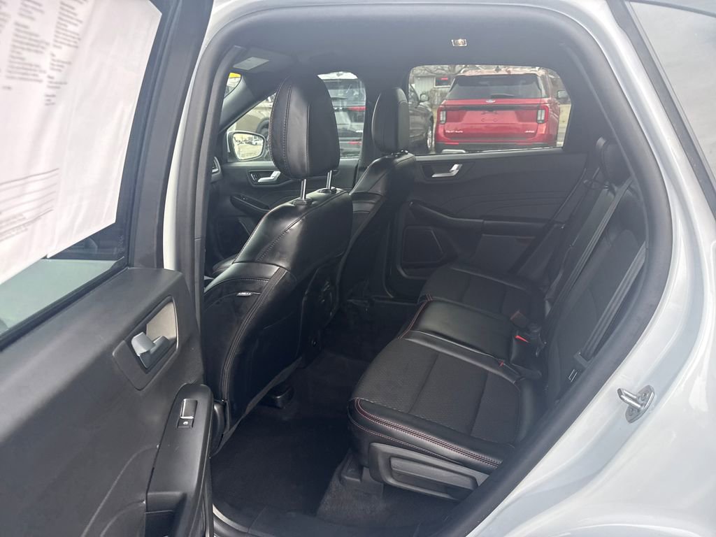 Used 2025 Ford Escape ST-Line Select w/ Tech Pack #1 image 14