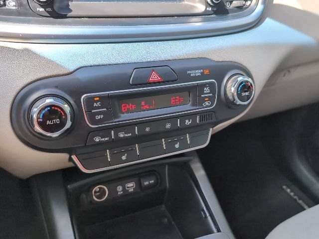 Used 2020 Kia Sorento S AWD/4WD image 18