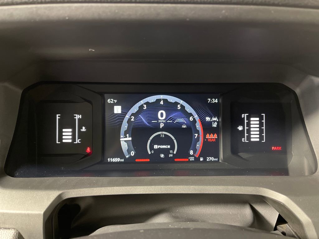 Certified 2024 Toyota Tacoma SR5 AWD/4WD image 18