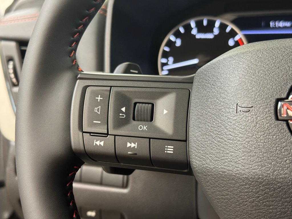 New 2026 Nissan Rogue SV AWD/4WD image 32