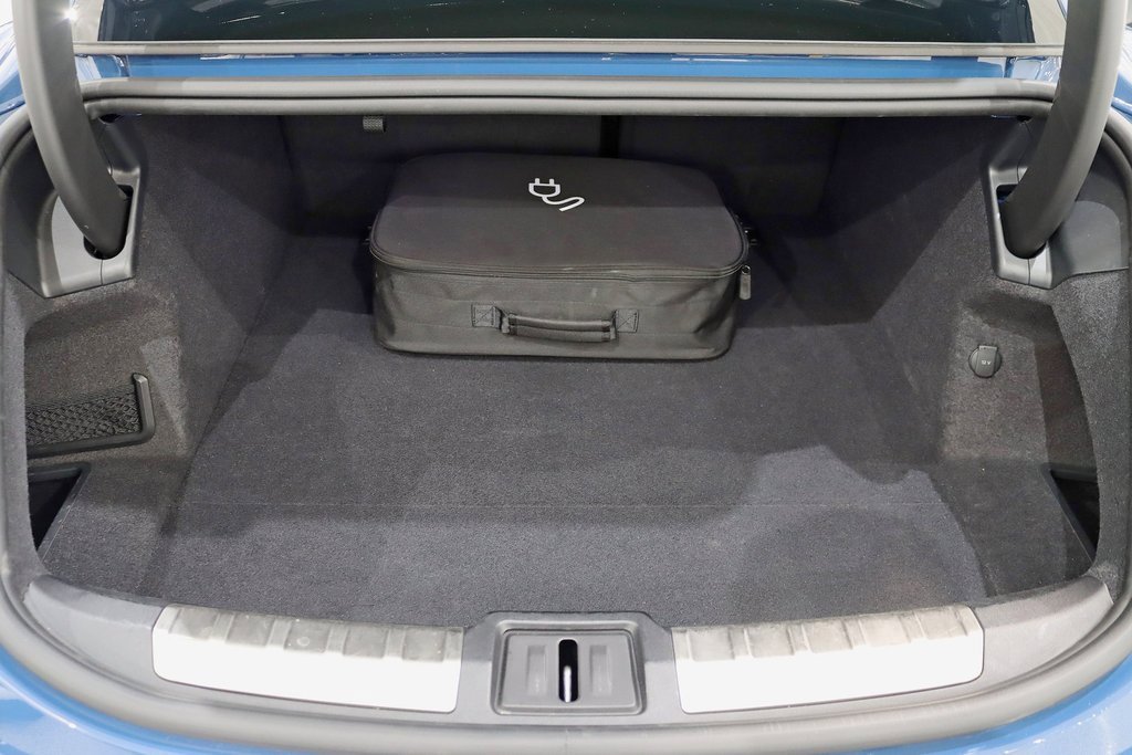 Used 2021 Porsche Taycan 4S image 39