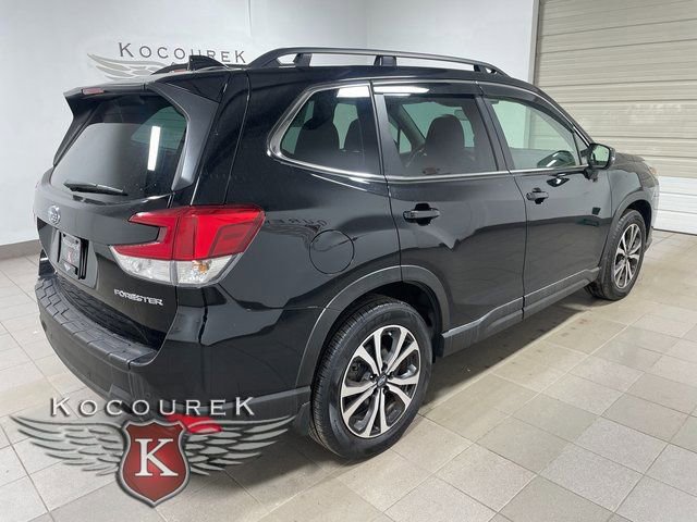 Used 2023 Subaru Forester Limited image 6
