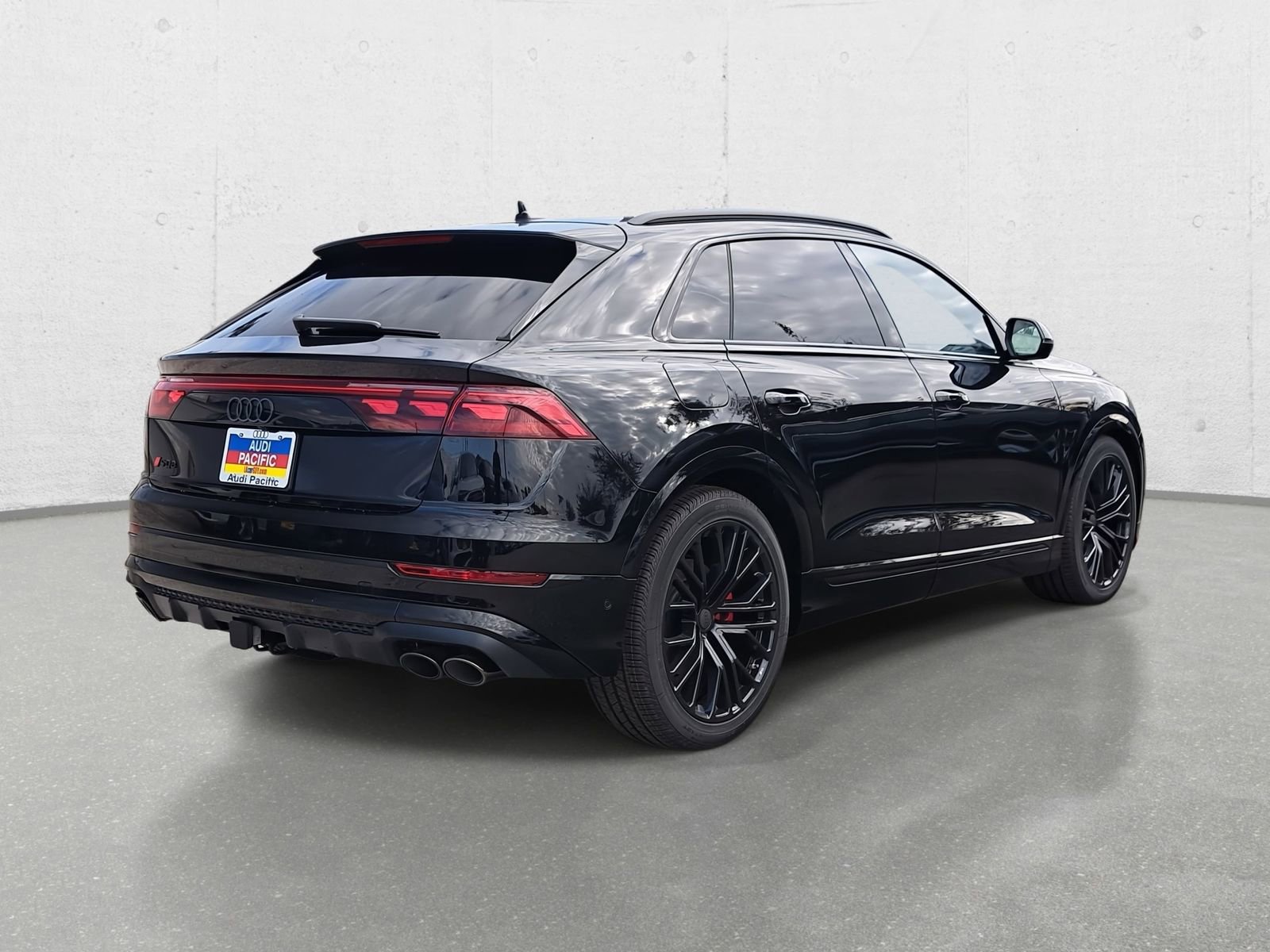 New 2026 Audi SQ8 Prestige image 5