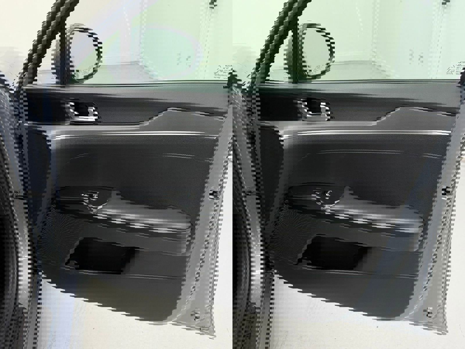 Used 2021 Kia K5 LX image 34