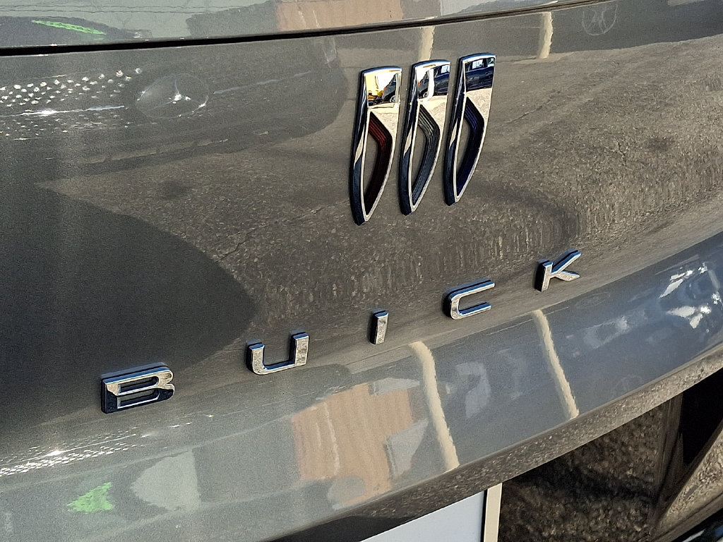 Used 2025 Buick Envista Sport Touring FWD image 29