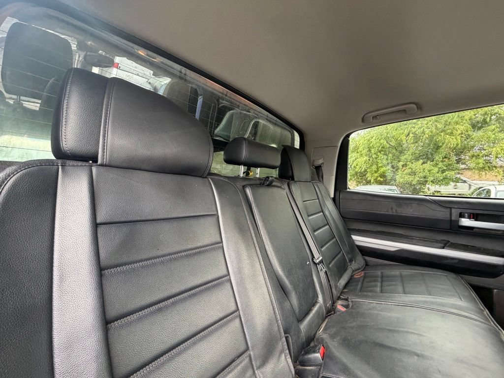 Used 2021 Toyota Tundra Limited w/ Limited Premium Package AWD/4WD image 16