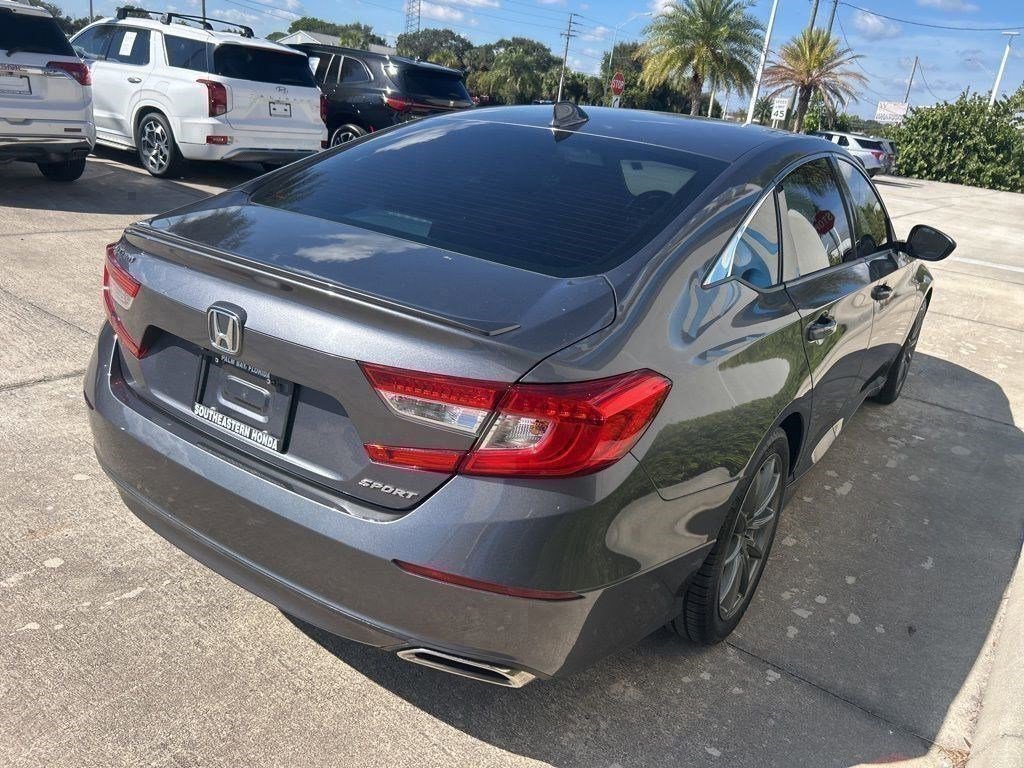 Used 2018 Honda Accord Sport image 7