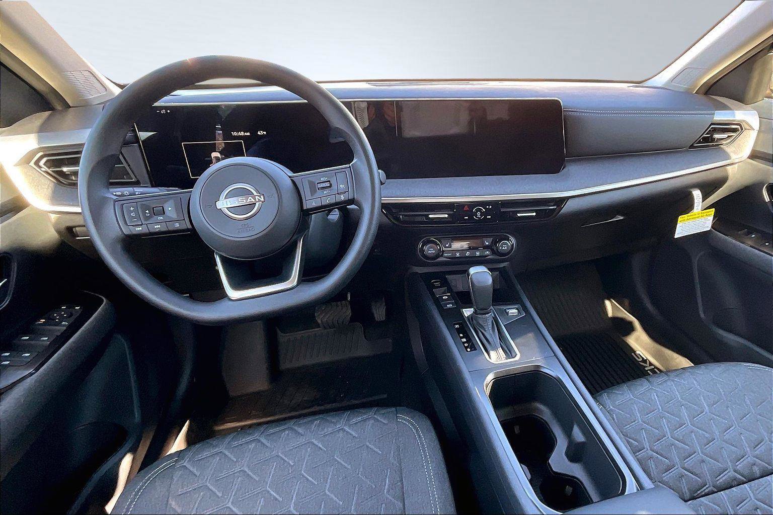 New 2026 Nissan Kicks SV w/ Cold Weather Package image 6