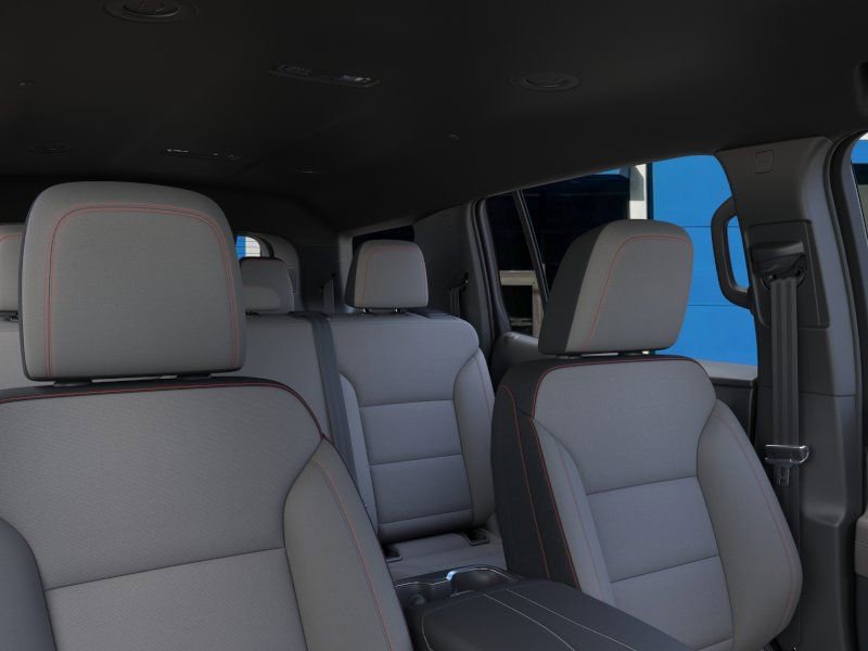New 2026 Chevrolet Traverse LT image 24
