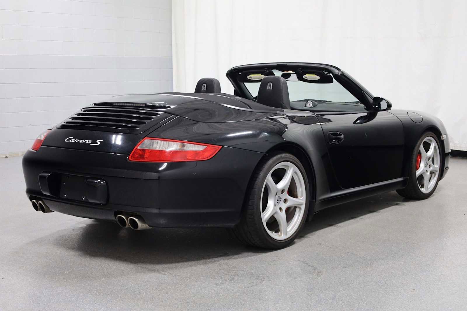 Used 2007 Porsche 911 Carrera S image 9
