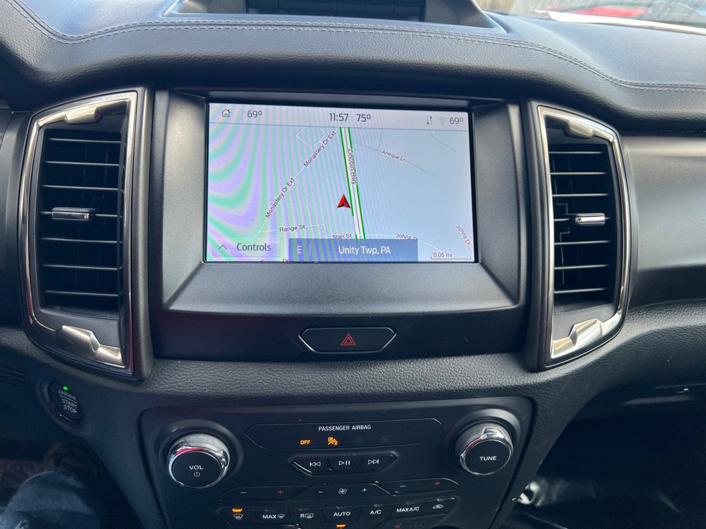 Used 2021 Ford Ranger Lariat w/ Tremor Off-Road Package image 39