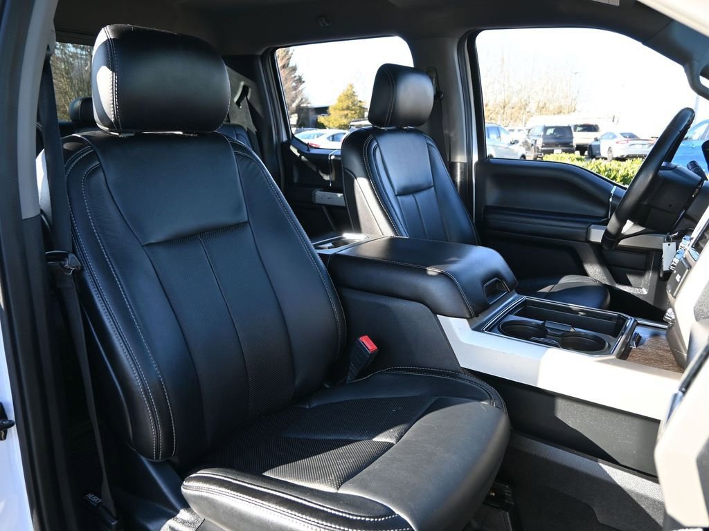 Used 2020 Ford F250 Lariat w/ Lariat Value Package image 28