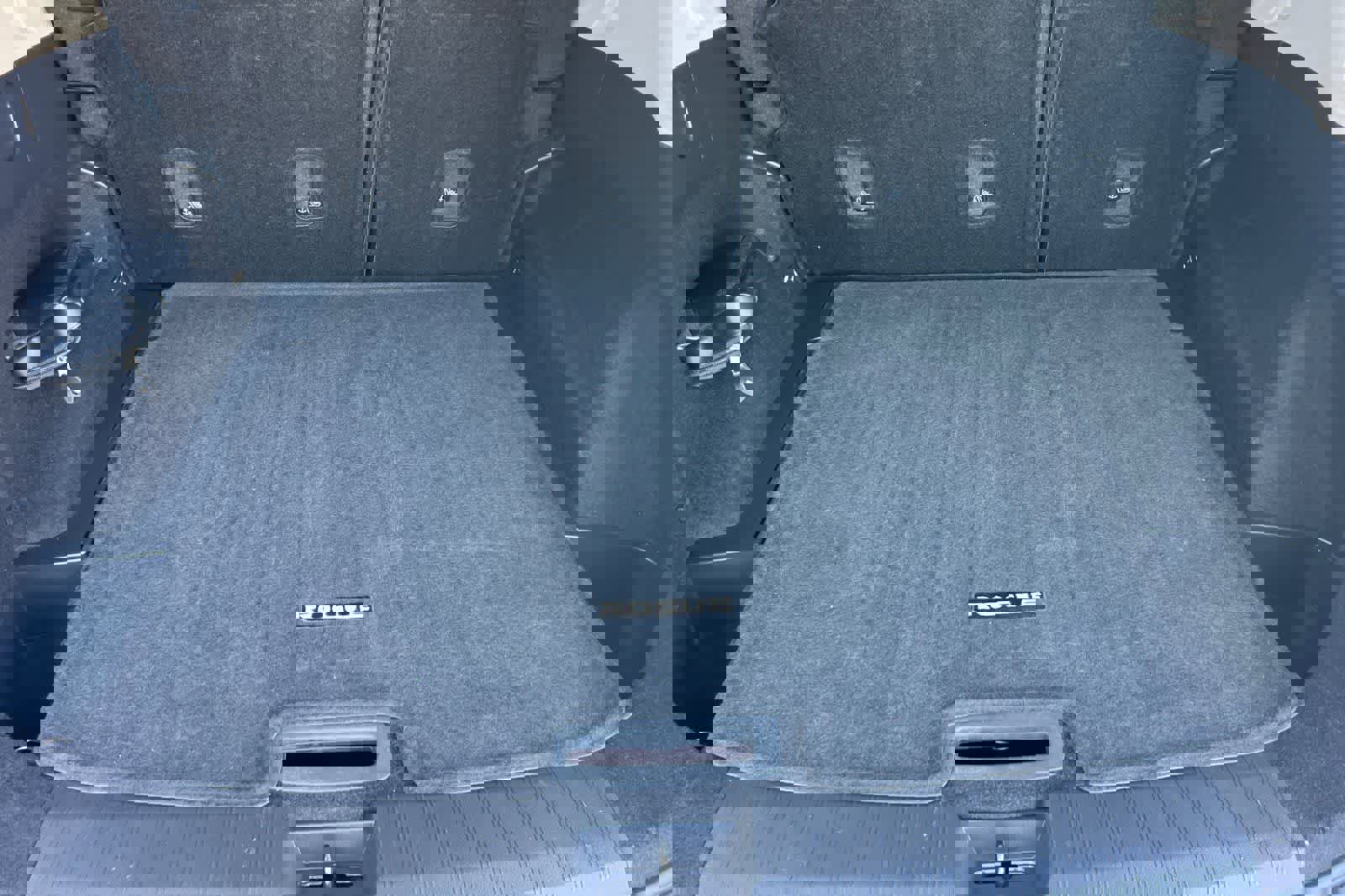 Used 2025 Nissan Rogue SV image 18