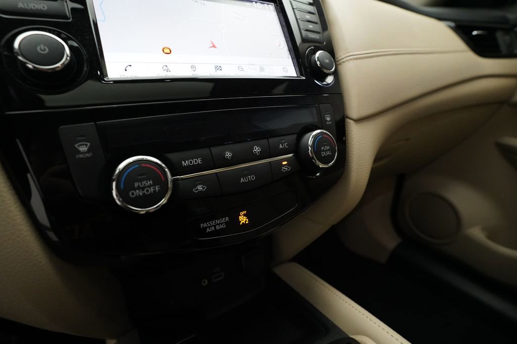 Used 2020 Nissan Rogue SL image 20