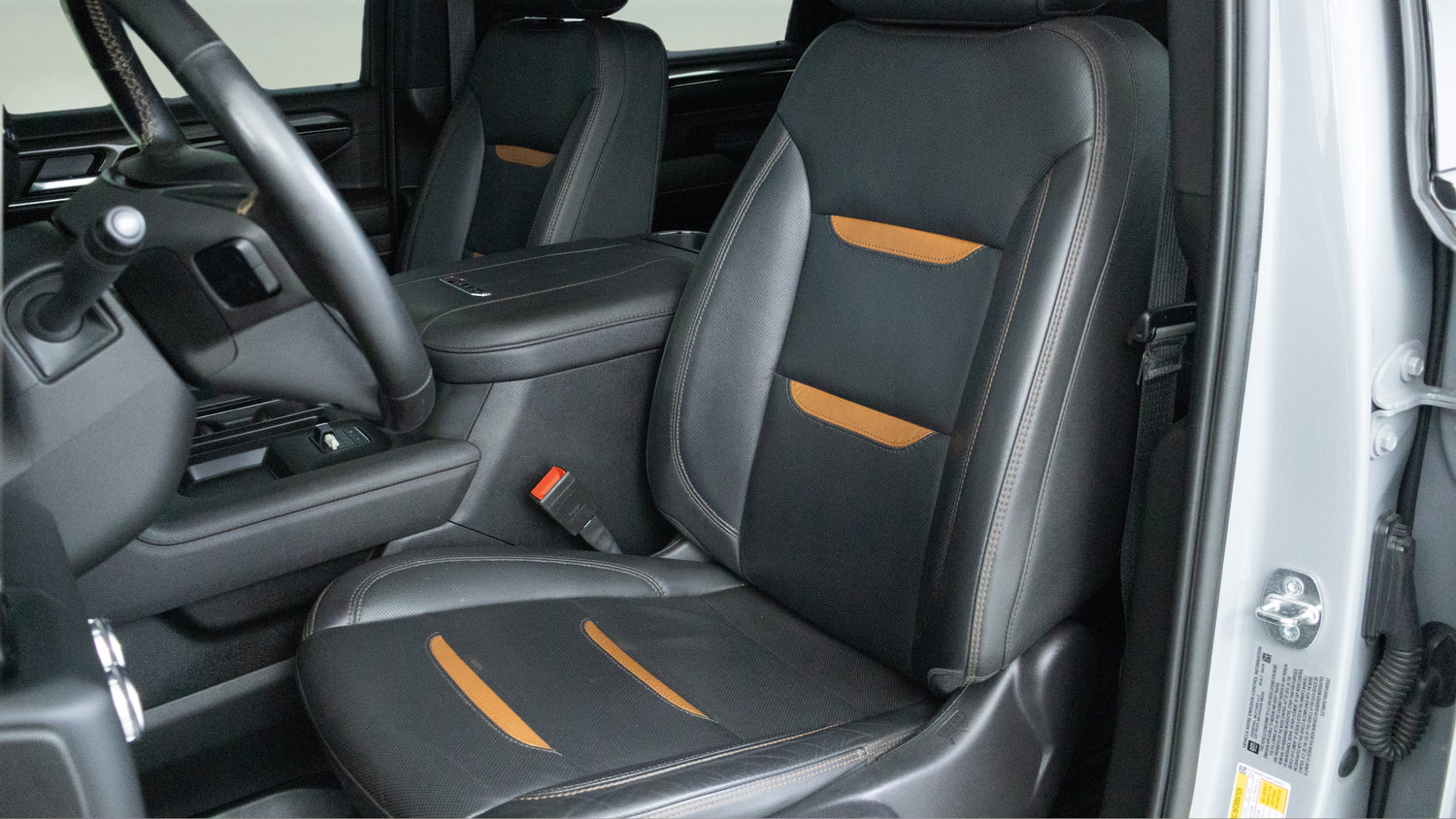 Used 2024 GMC Sierra 2500 AT4 w/ AT4 Premium Plus Package AWD/4WD image 12