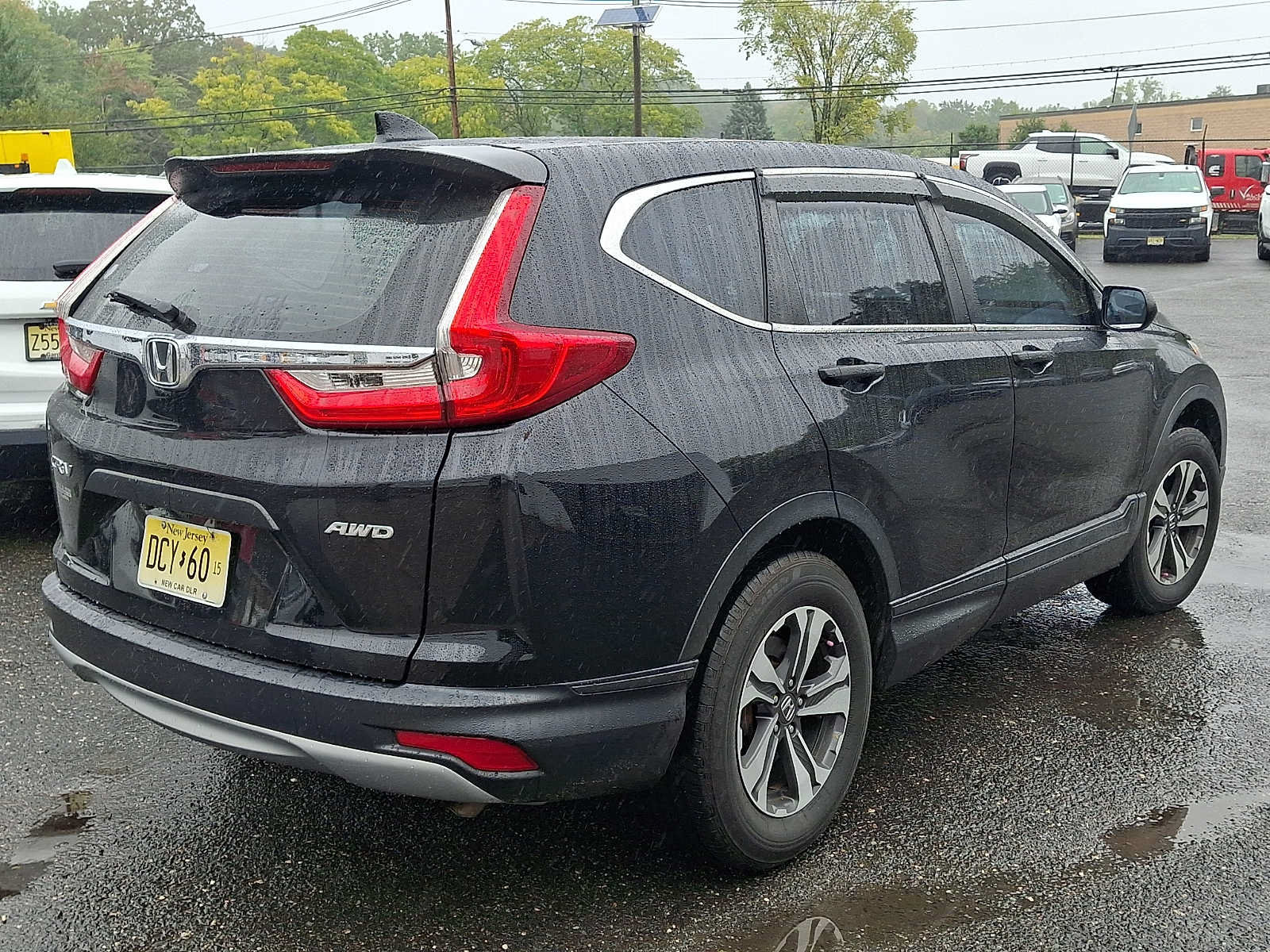 Used 2019 Honda CR-V LX image 4