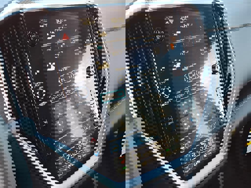 New 2026 Subaru Ascent Limited image 11