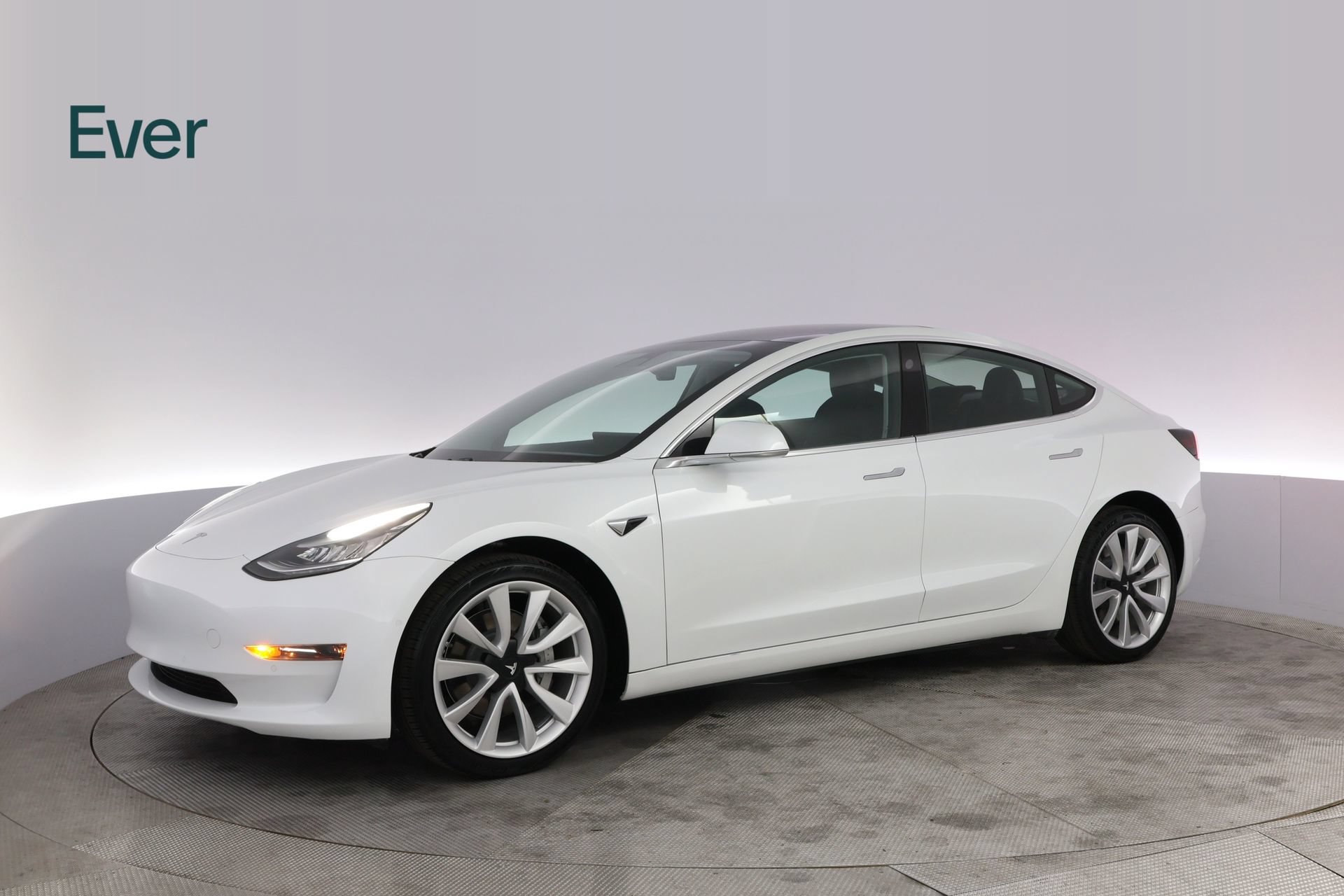 Used 2018 Tesla Model 3 Mid Range RWD image 17