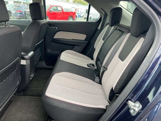 Used 2017 Chevrolet Equinox LS FWD image 4