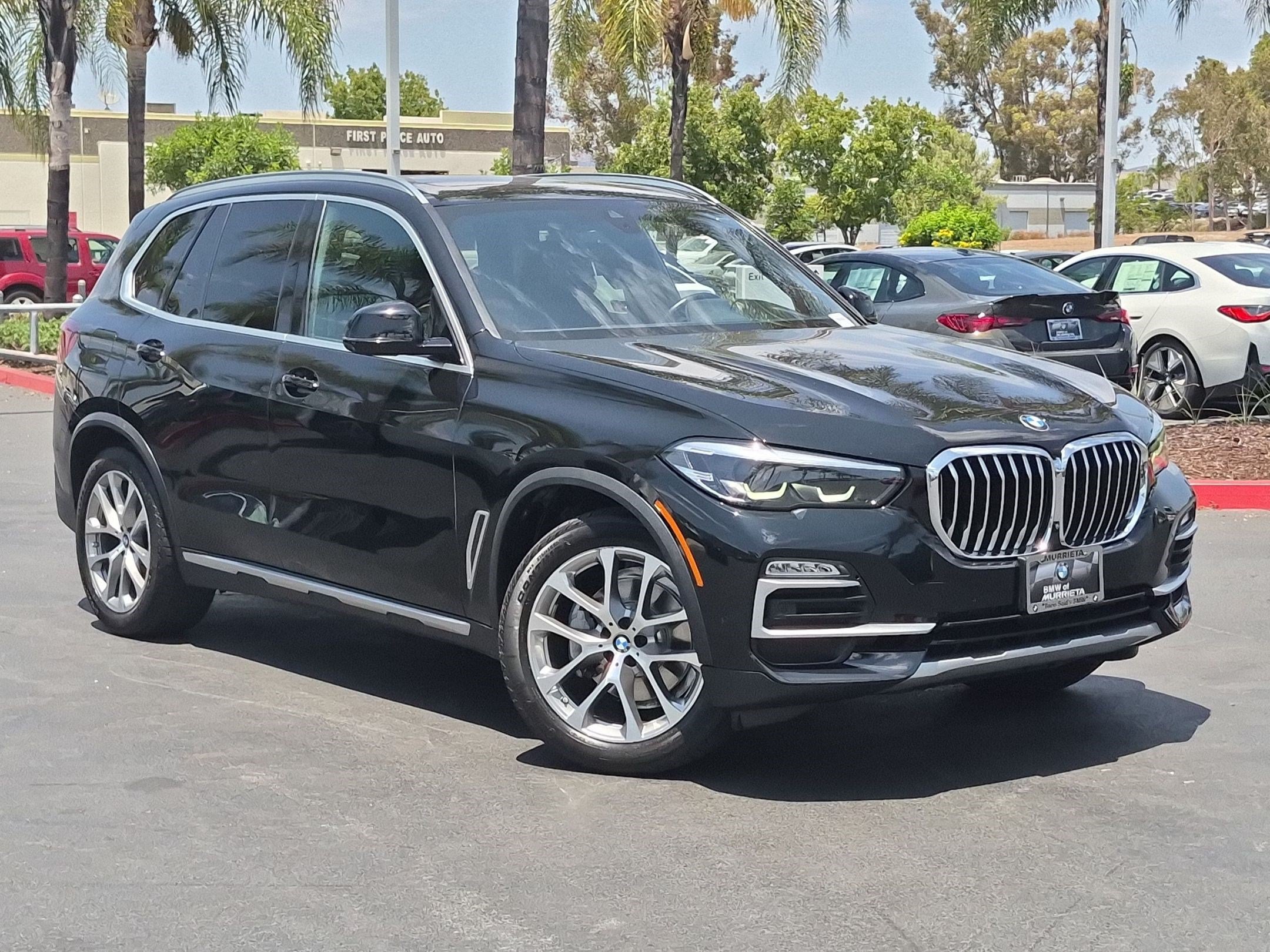 Used 2021 BMW X5 xDrive40i w/ Convenience Package AWD/4WD image 2
