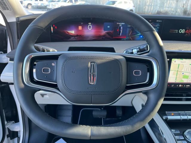 Used 2026 Lincoln Nautilus Premier image 22