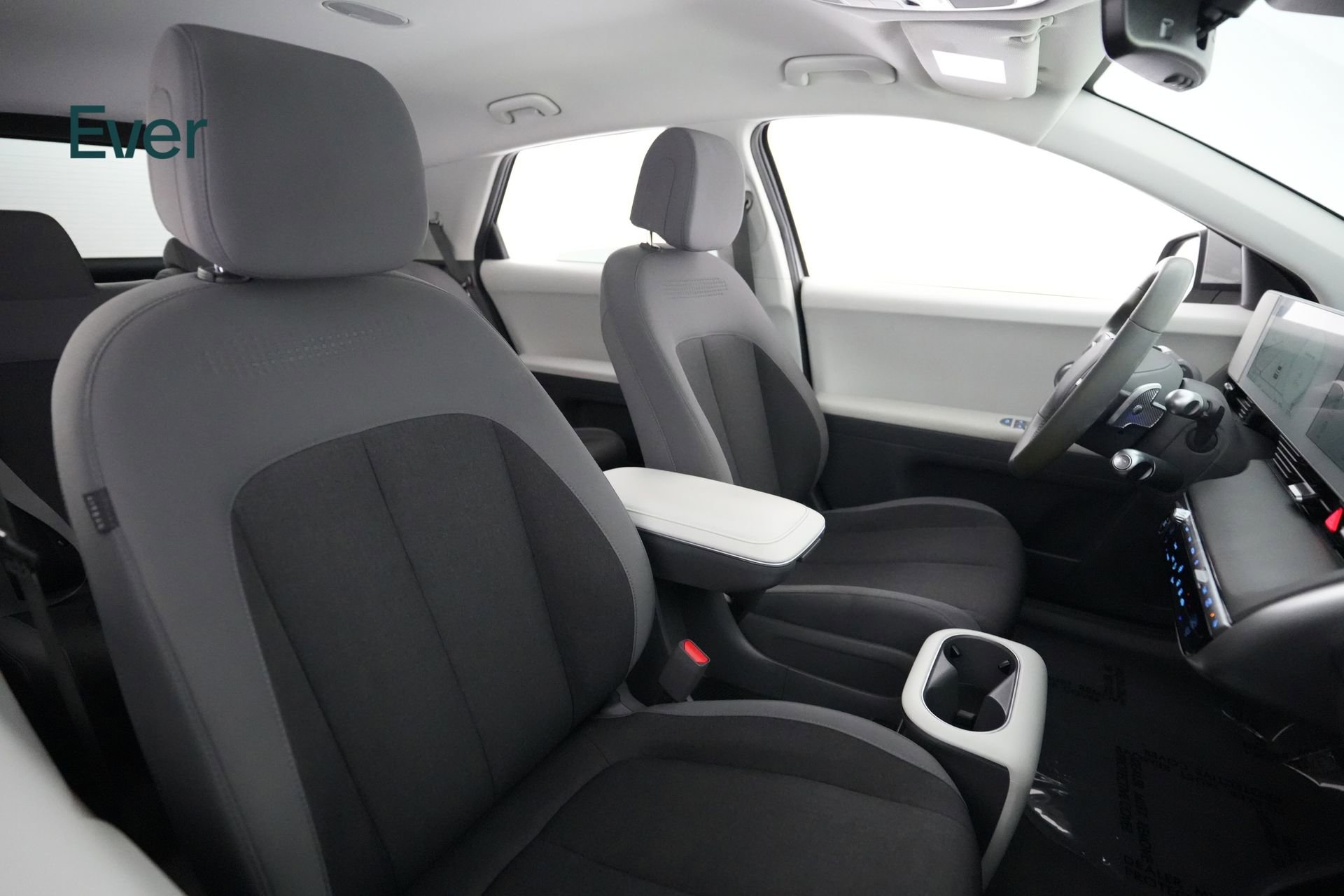 Used 2024 Hyundai Ioniq 5 SEL image 23