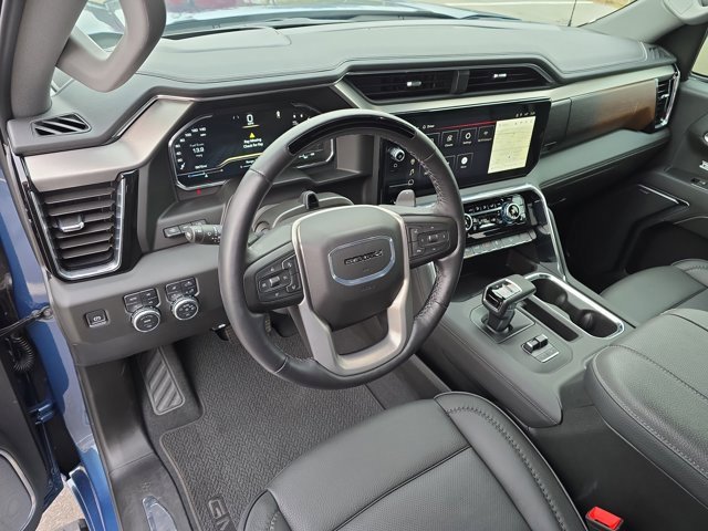 Used 2025 GMC Sierra 1500 Denali image 16