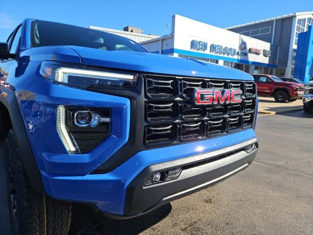 New 2026 GMC Canyon Elevation w/ Convenience Package image 4