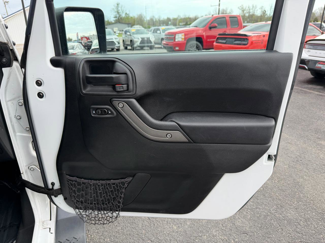 Used 2017 Jeep Wrangler Unlimited Sport w/ Quick Order Package 24S AWD/4WD image 20