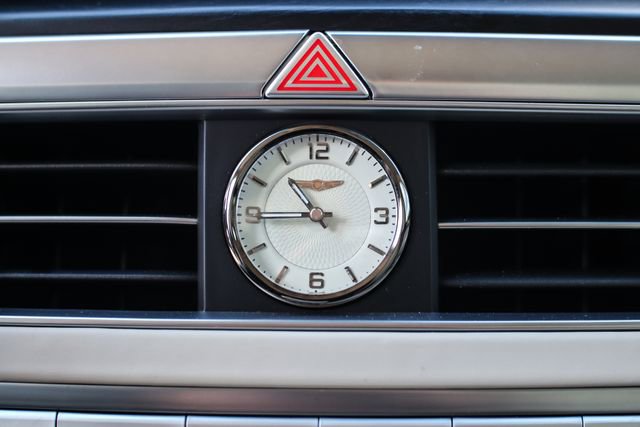 Used 2020 Genesis G90 3.3T Premium image 20