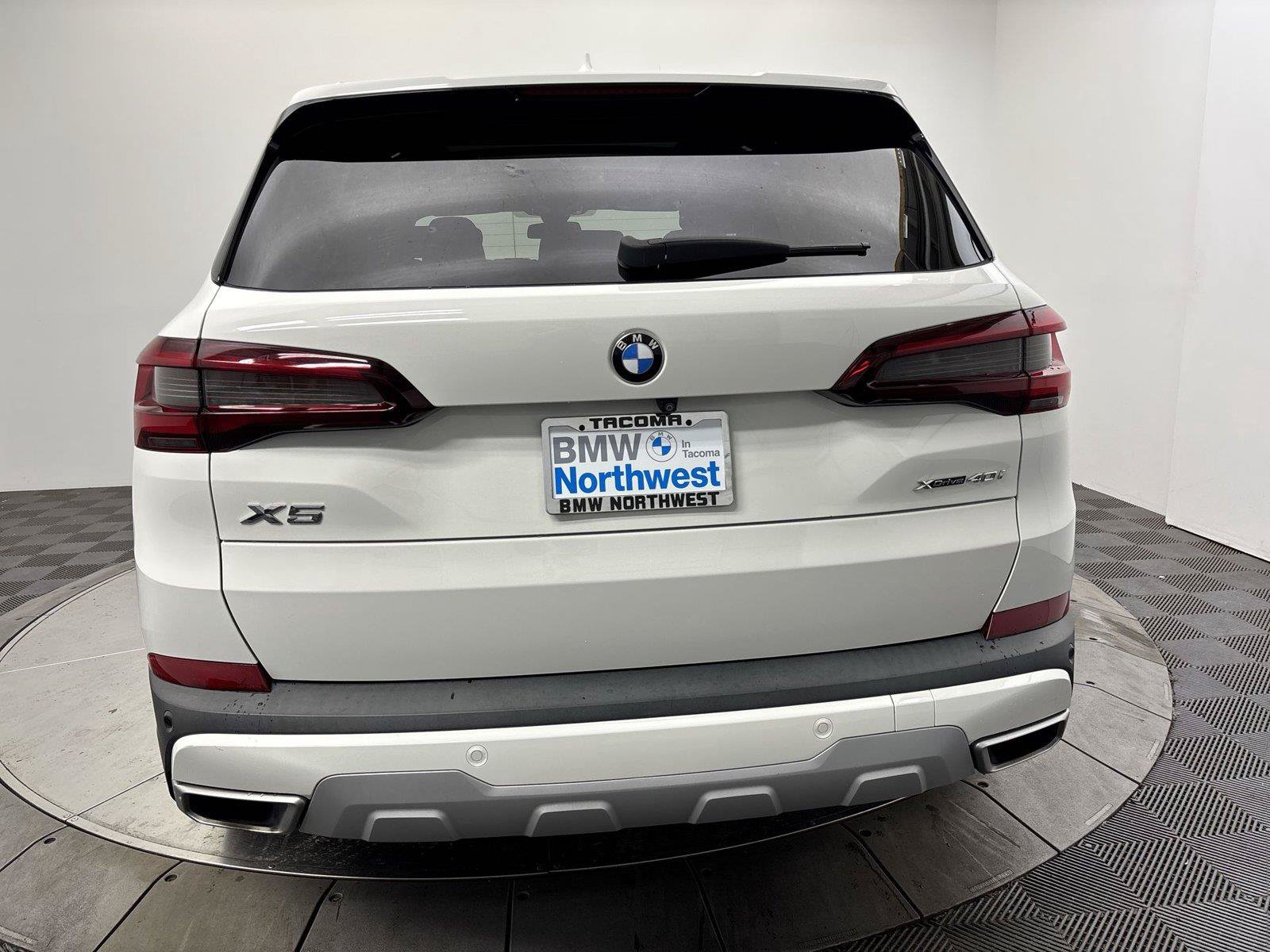 Used 2021 BMW X5 xDrive40i w/ Premium Package 2 AWD/4WD image 15