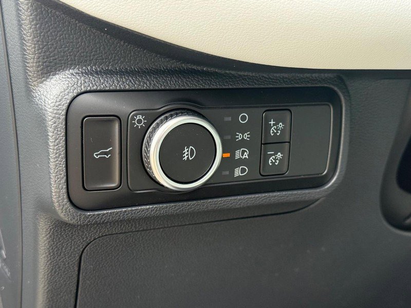 New 2026 Ford Explorer Platinum w/ LUX Leather Package image 21