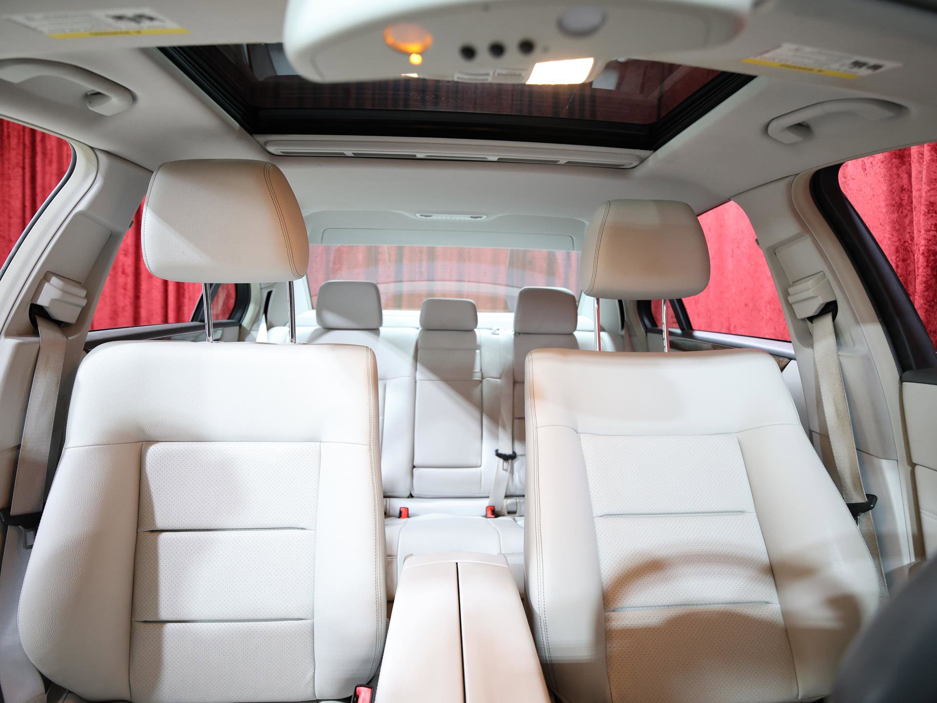 Used 2014 Mercedes-Benz E 350 w/ Premium 1 Package image 23