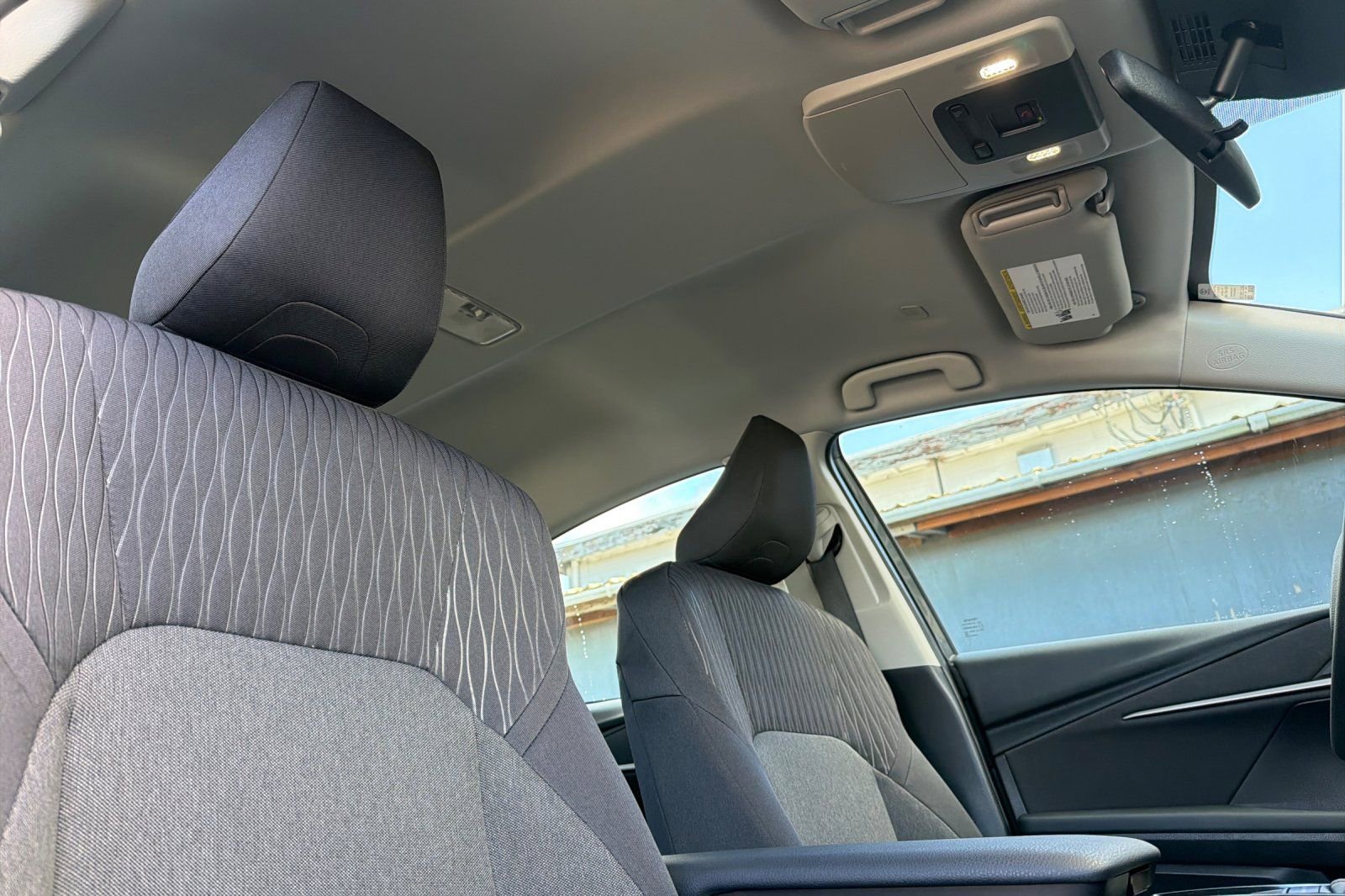 Used 2025 Toyota Camry LE image 13