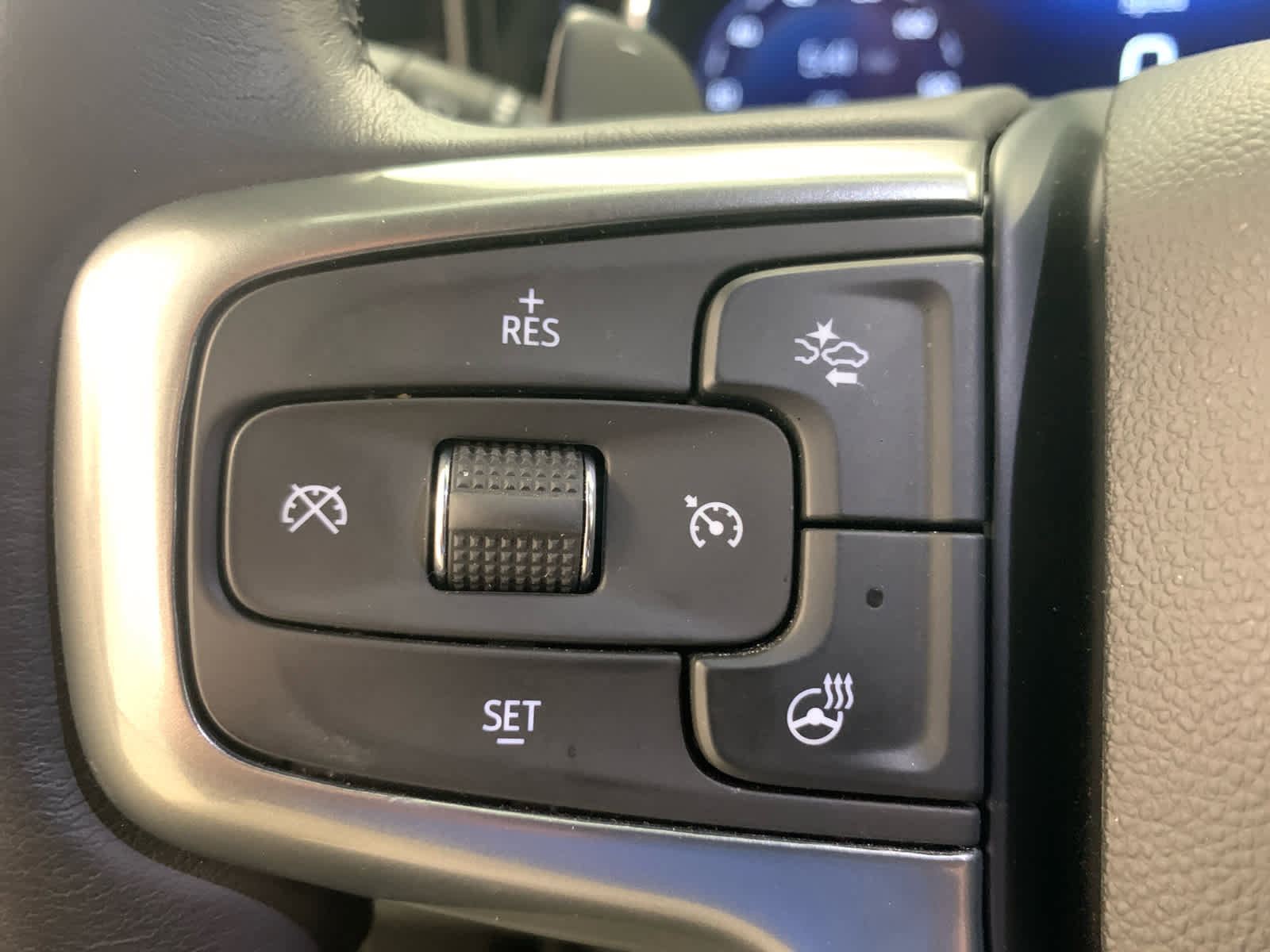 Used 2023 Chevrolet Silverado 1500 RST AWD/4WD image 24