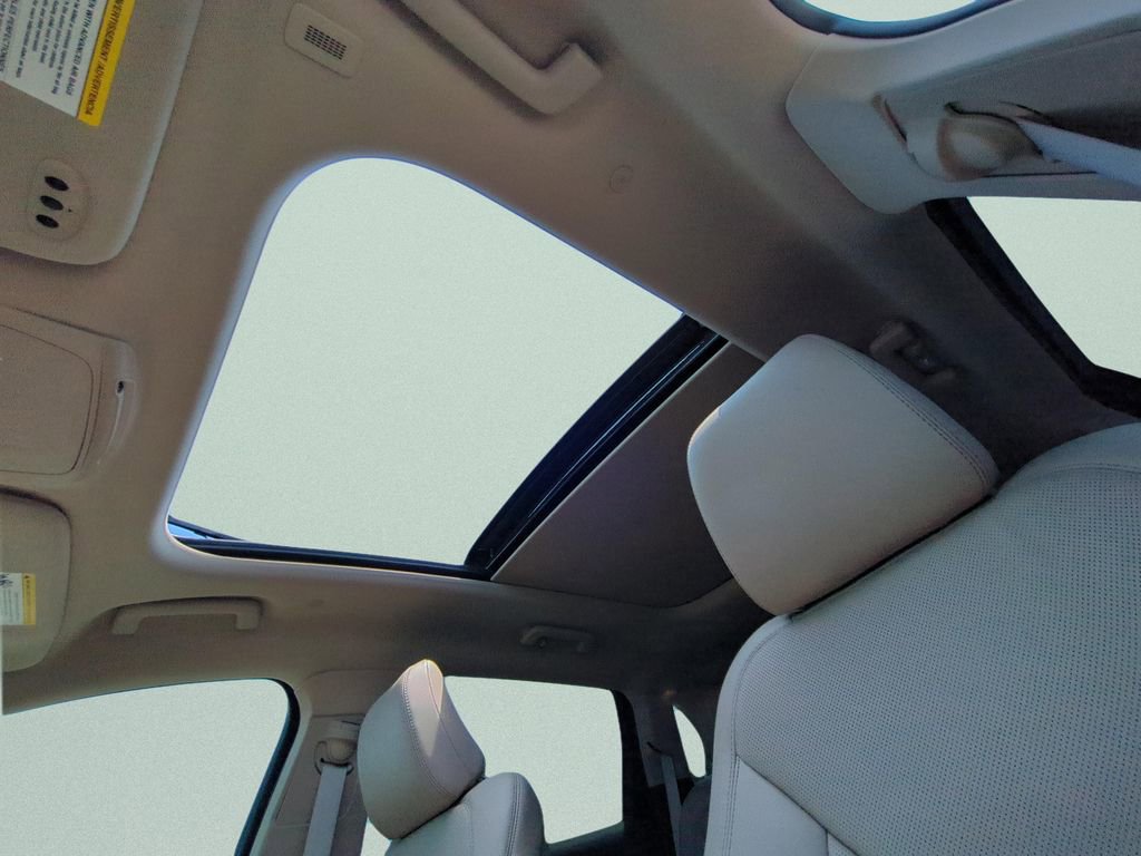 Used 2021 Lincoln Nautilus Reserve FWD image 16
