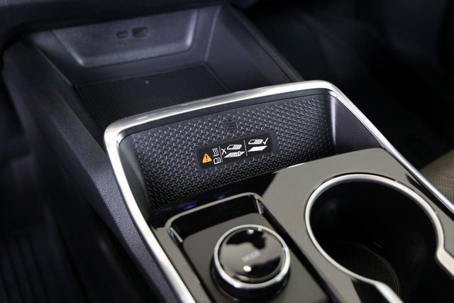 New 2026 Chevrolet Equinox LT w/ Convenience Package II image 23