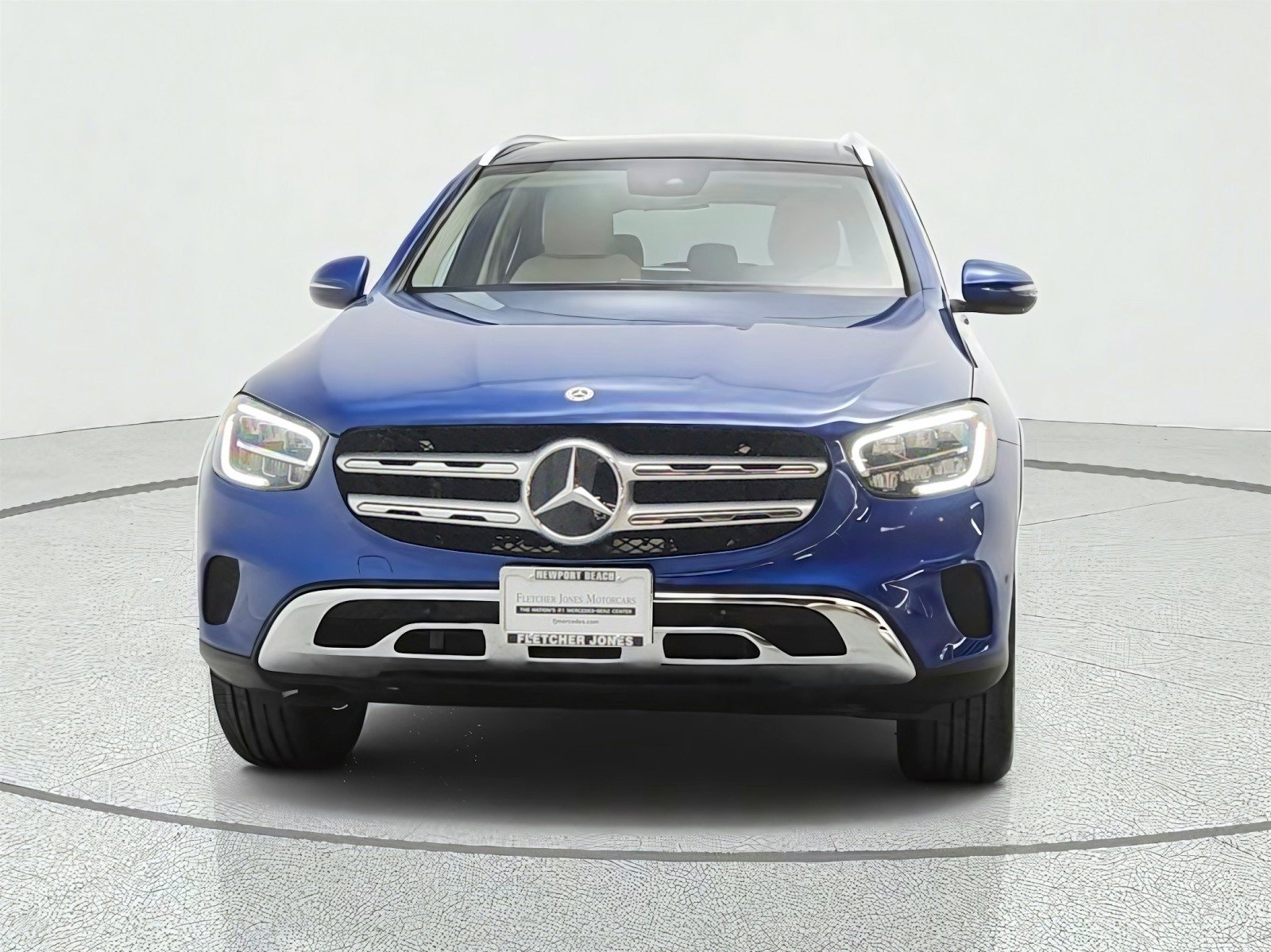 Used 2022 Mercedes-Benz GLC 300 image 2