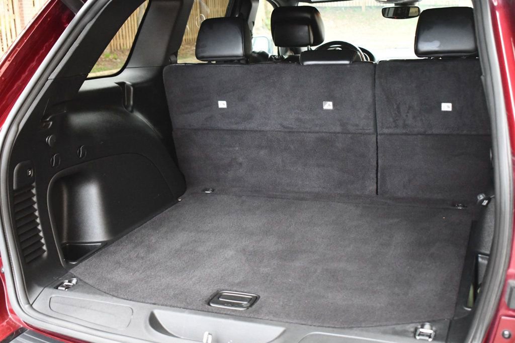 Used 2021 Jeep Grand Cherokee Limited X image 10